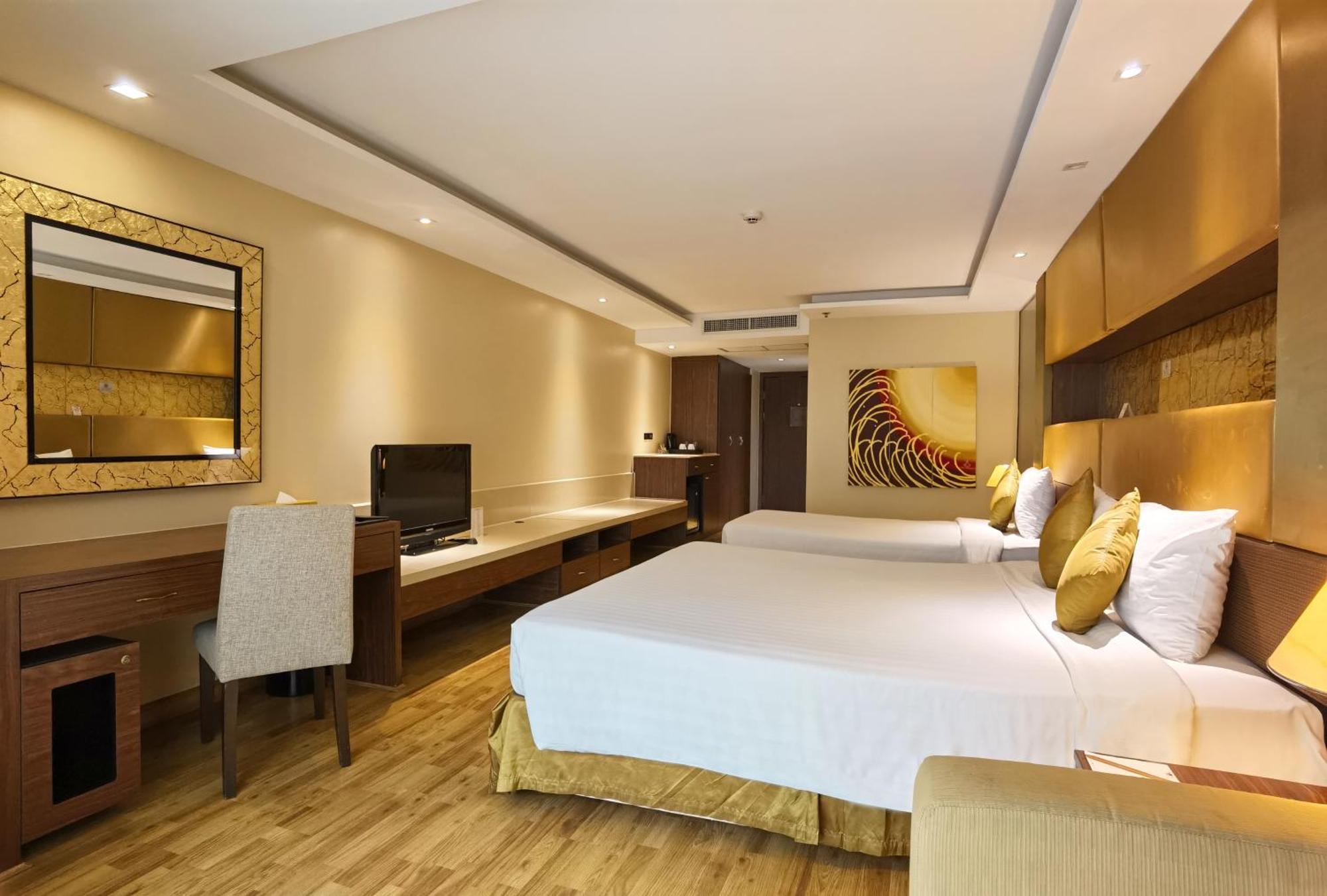 Nova Gold Hotel By Compass Hospitality Pattaya Luaran gambar