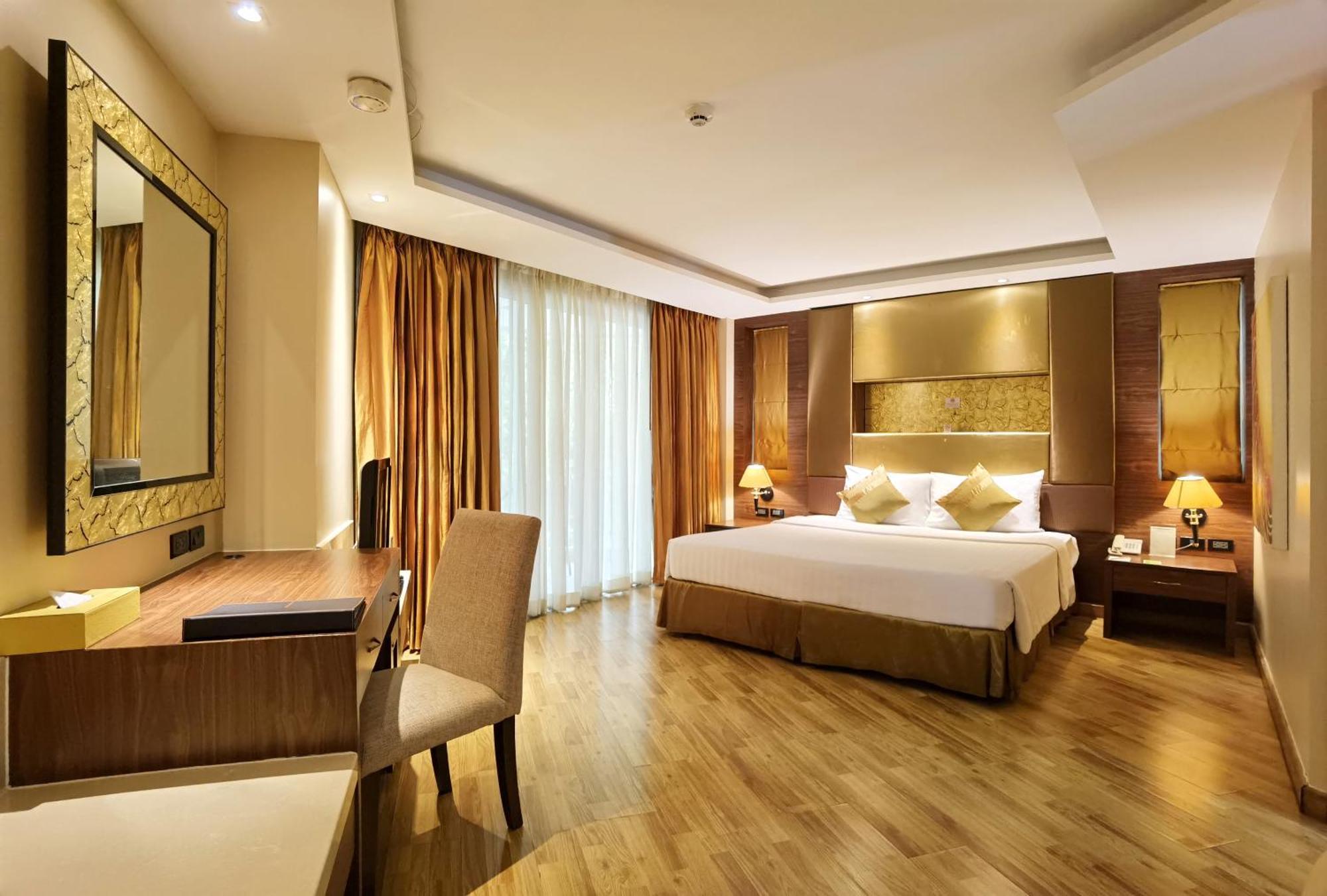 Nova Gold Hotel By Compass Hospitality Pattaya Luaran gambar