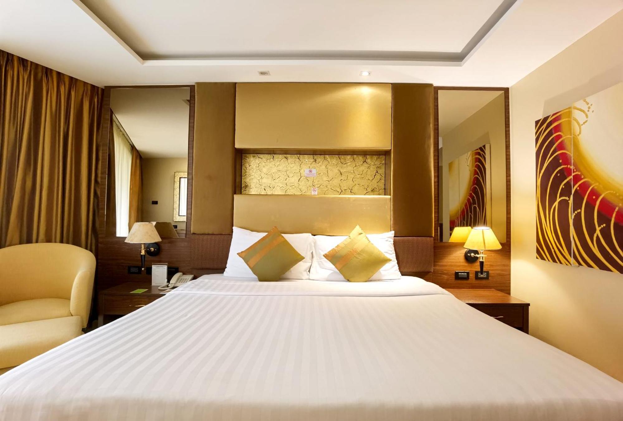 Nova Gold Hotel Pattaya Luaran gambar